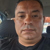 Alberto R.