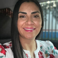 Cristina R.